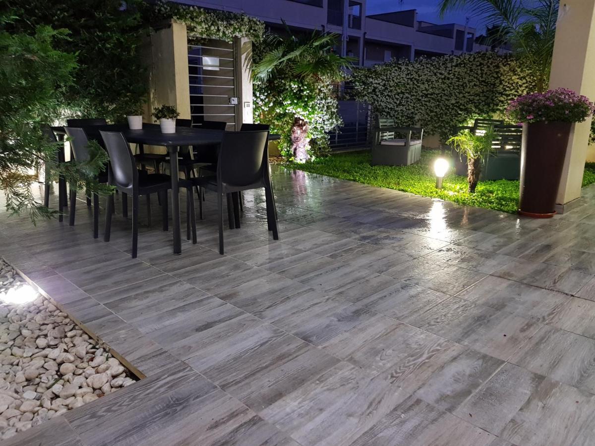 Villino Soleluna Λέτσε Εξωτερικό φωτογραφία